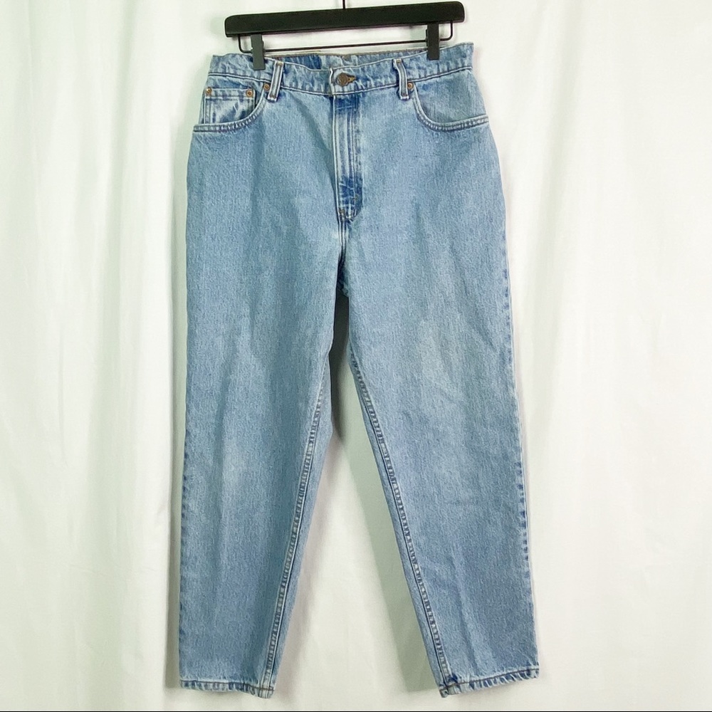 Vintage 80’s Levi’s 551 high Rise light Wash Jeans 8/30